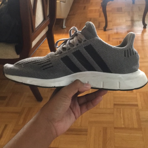 Adidas swift run running shoes for SALE!!! - Picture 3 of 8